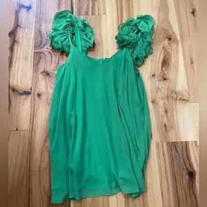 Badgley Mischka Vibrant Green flowy fun sleeves Dress